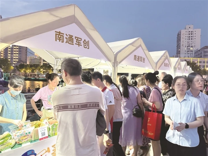 軍創(chuàng)產(chǎn)品集市受追捧：“老兵的產(chǎn)品，我放心”